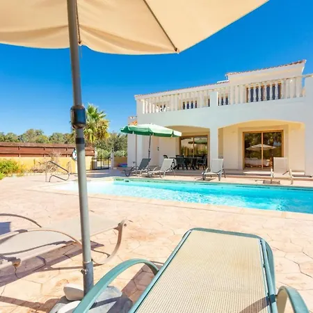 Villa Hector Beach