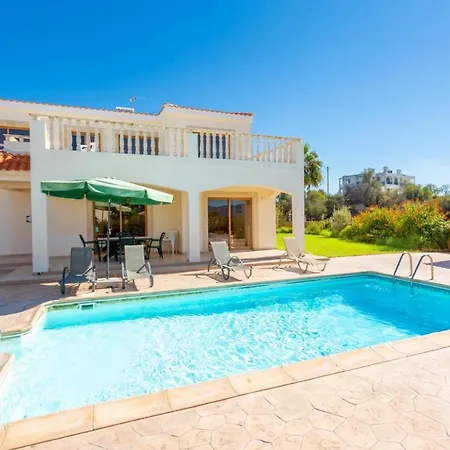 Villa Hector Beach Polis