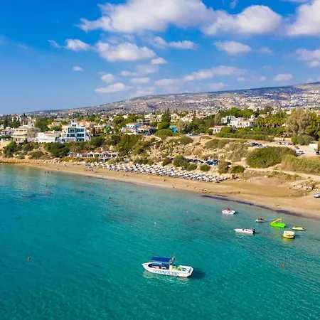 Hector Beach Polis