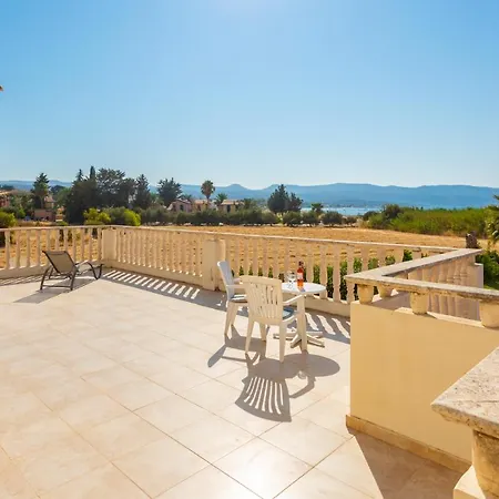 Villa Hector Beach Polis